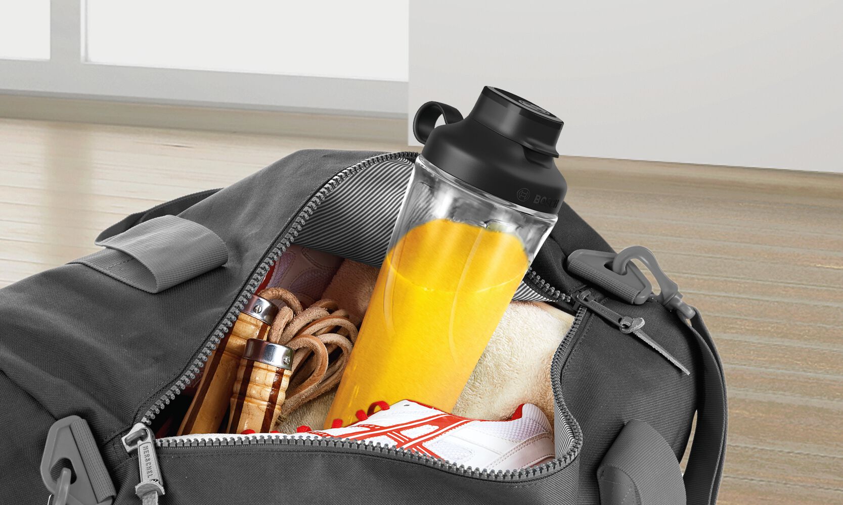 Smoothie in a sportsbag